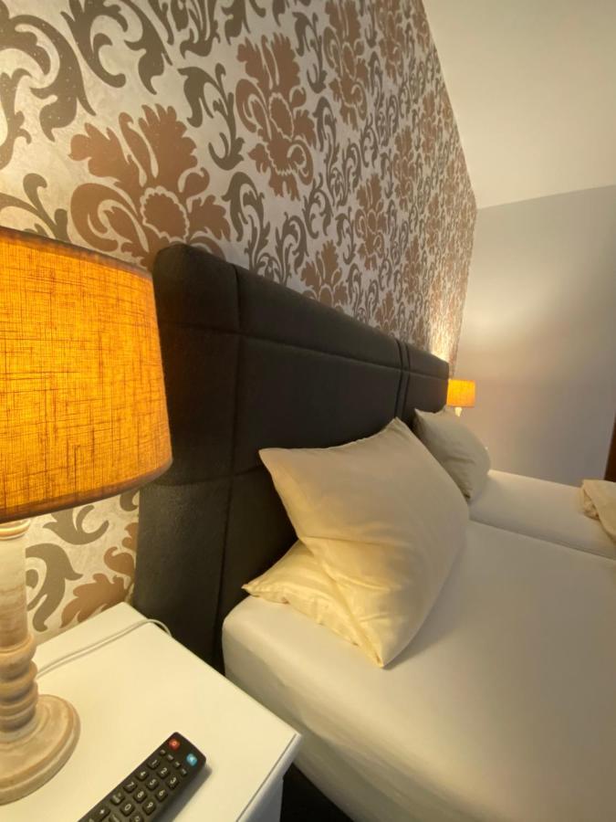 Hotel Diele Ντέτμολντ Εξωτερικό φωτογραφία