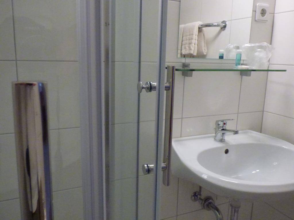 Hotel Diele Ντέτμολντ Εξωτερικό φωτογραφία