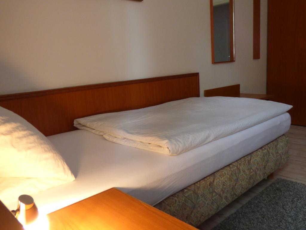 Hotel Diele Ντέτμολντ Εξωτερικό φωτογραφία